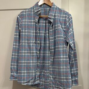 Boys Vineyard Vines Blue and Red Plaid lightweight flannel Shirt